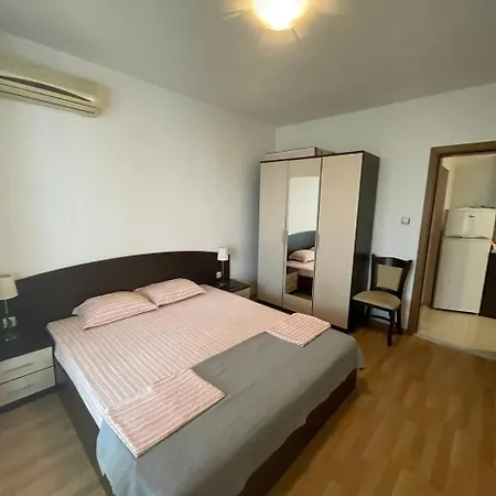 Apartamento Triumph Sveti Vlas